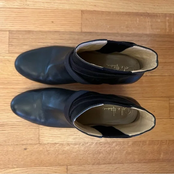 COLE HAAN air lyric black ankle booties - Picture 3 of 6